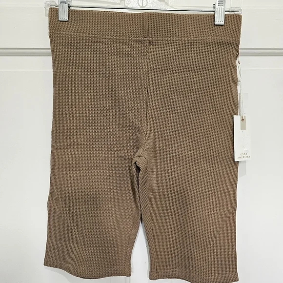 Good American Thermal Cotton High Rise Bike Shorts Putty Size 4 (XL) - Picture 4 of 10